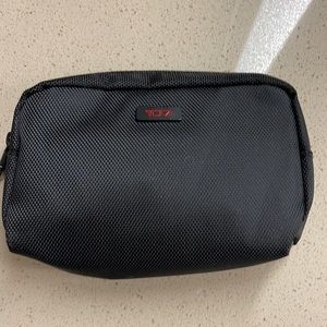 Tumi cosmetic case